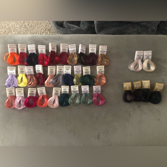 35 Hair Swatches ION COLOR BRILLIANCE - Picture 1 of 7